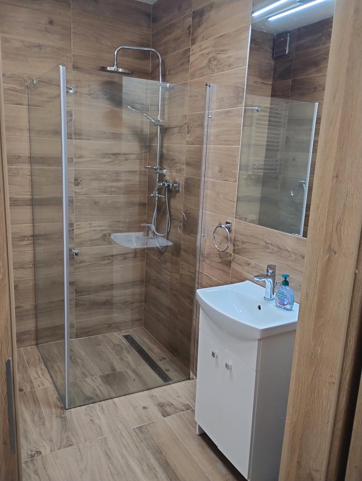 Apartament Sunset Leszno 莱什诺 外观 照片