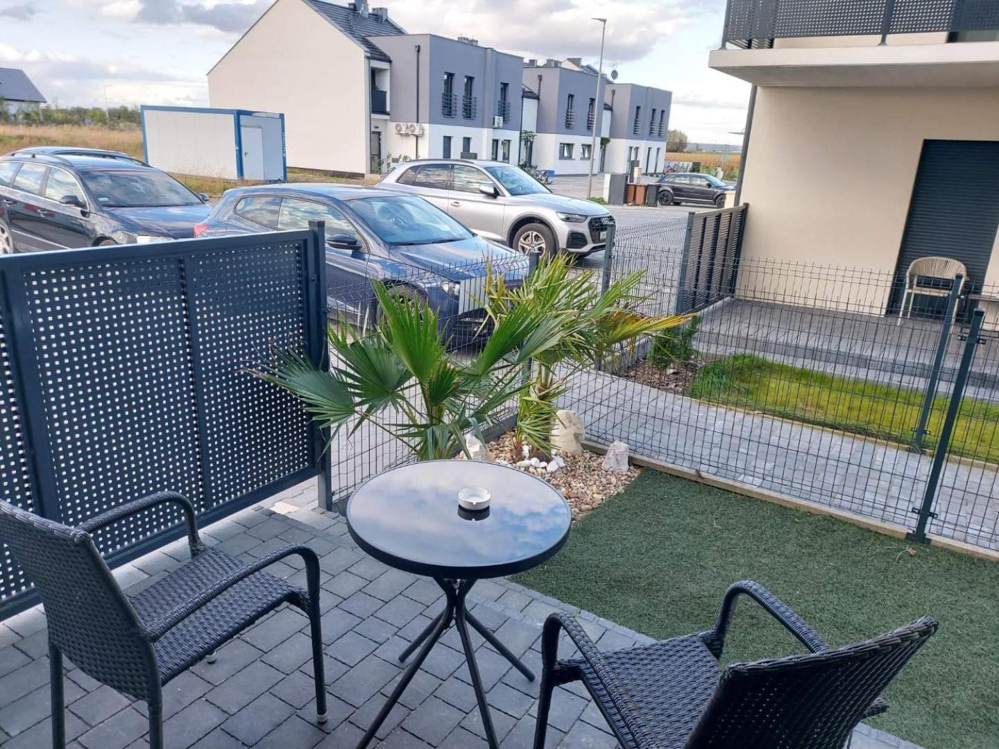 Apartament Sunset Leszno 莱什诺 外观 照片